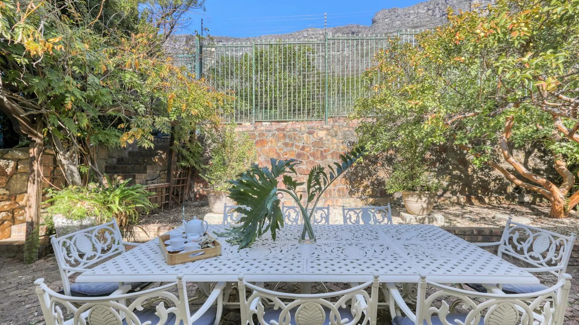 Backup Powered Table Mountain Family Retreat Villa Cape Town South Africa