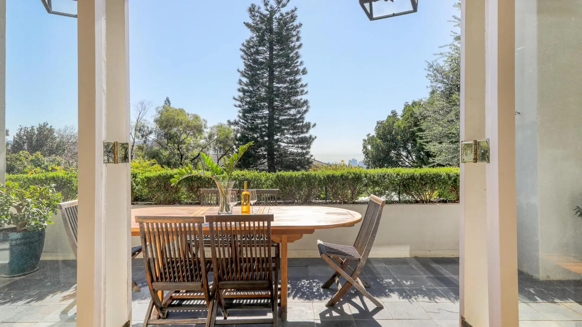 Backup Powered Table Mountain Family Retreat Villa Cape Town South Africa