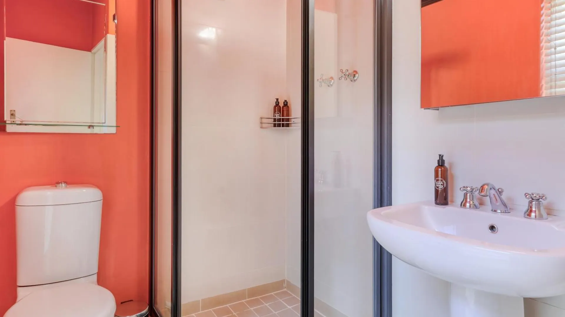 Backup Powered Table Mountain Family Retreat Villa Cape Town South Africa
